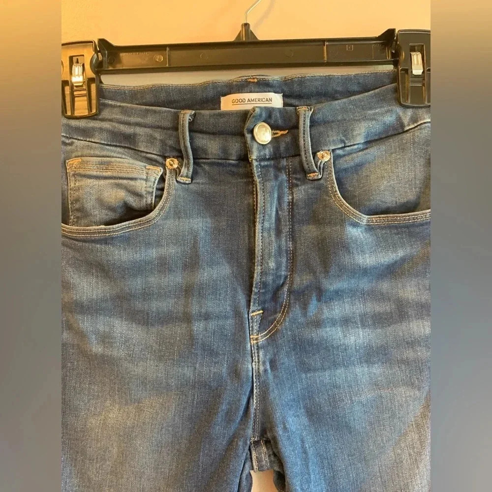 Good American Good Waist Crop Denim - Picture 2 of 6